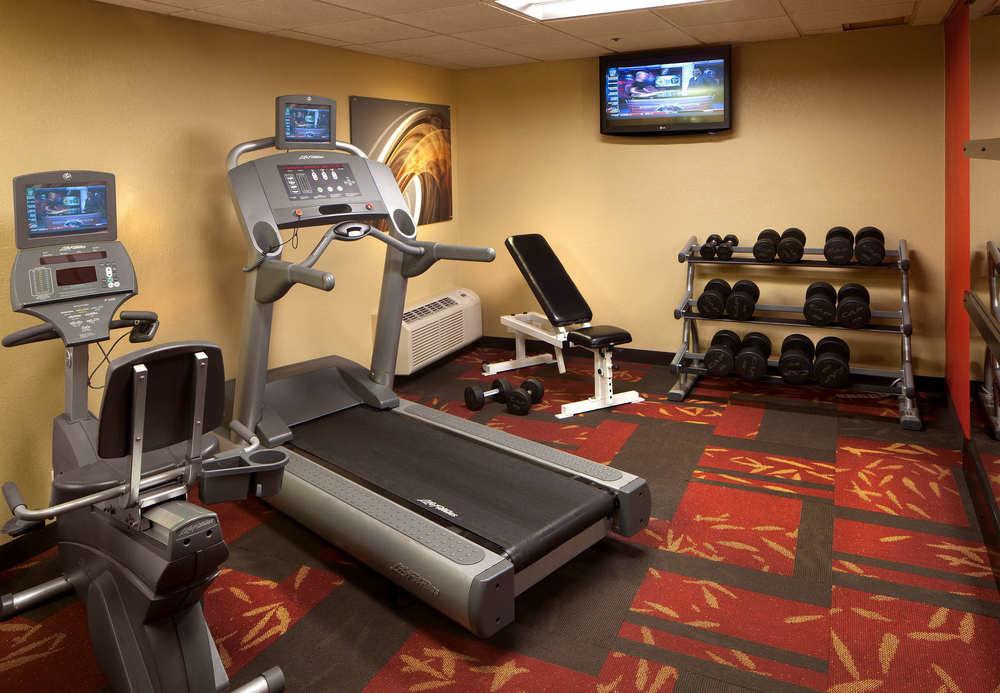 Courtyard Miami Airport West Doral